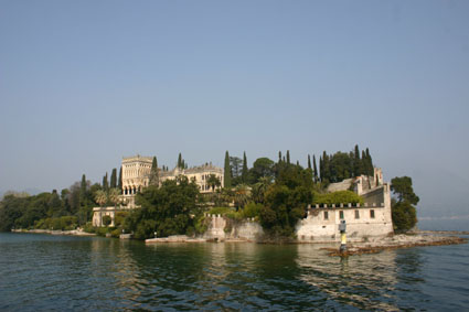 isola_Borghese_in_piccolo